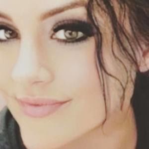 Meet your Posher, Suzie